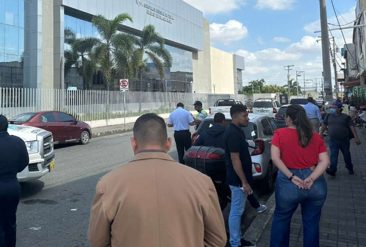 Reportan amenaza de bomba en el Complejo Judicial de Durán