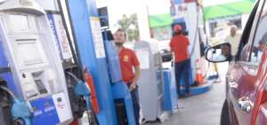 Las gasolineras realizan el abastecimiento normal del combustible, inform&oacute; Petroecuador.