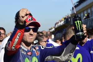 Lorenzo bati&oacute; el r&eacute;cord del circuito Ricardo Tormo para firmar su 61&ordf; pole. Foto: AFP