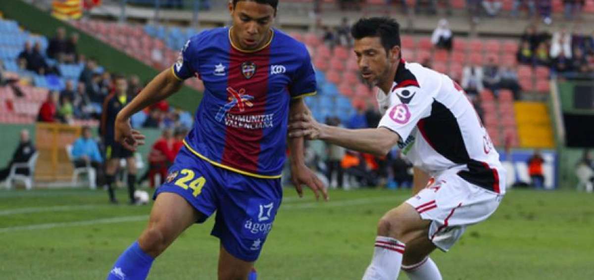 Jefferson Montero vistiendo la divisa del Levante. La &lsquo;Turbina&rsquo; actu&oacute; los 90 minutos del partido ante el Zaragoza, juego que es motivo de investigaci&oacute;n.