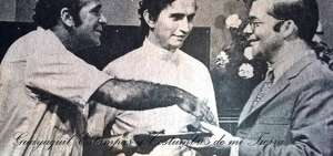 Desde la izquierda: Alberto Borges, Alfonso Espinosa de los Monteros, amigos y compa&ntilde;eros de labores de Bernard Foug&egrave;res en Ecuavisa.