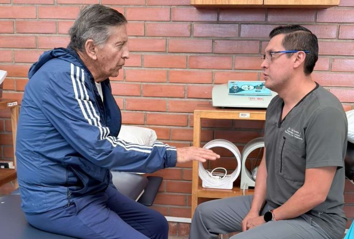 Polo Carrera, leyenda de la Tri, inicia su rehabilitación bajo el cuidado de la FEF