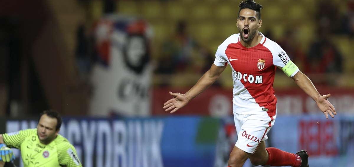 Falcao reaparece con gol en triunfo del M&oacute;naco