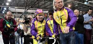 Ciclista franc&eacute;s de 105 a&ntilde;os realiza haza&ntilde;a al recorrer 22,5 km en una hora