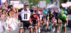 Michael Matthews gana la tercera etapa de la Vuelta a Suiza