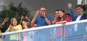 Jorge Glas desde Guayaquil: "Hay espionaje pol&iacute;tico casa adentro"