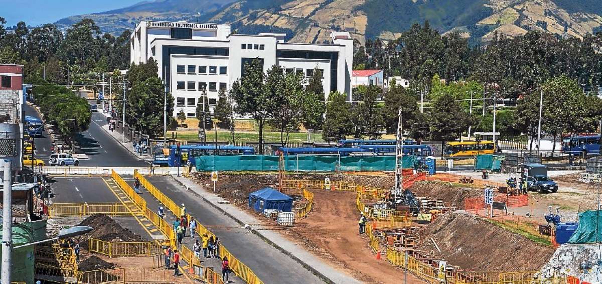 La av. Rumichaca se encuentra cerrada desde la semana pasada en el tramo comprendido entre la Mor&aacute;n Valverde y la calle Jos&eacute; Pont&oacute;n. 