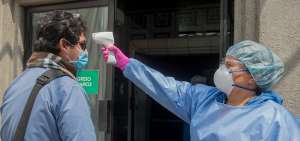 Servicios de salud se reorganizan y se ampl&iacute;a la capacidad de atenci&oacute;n
