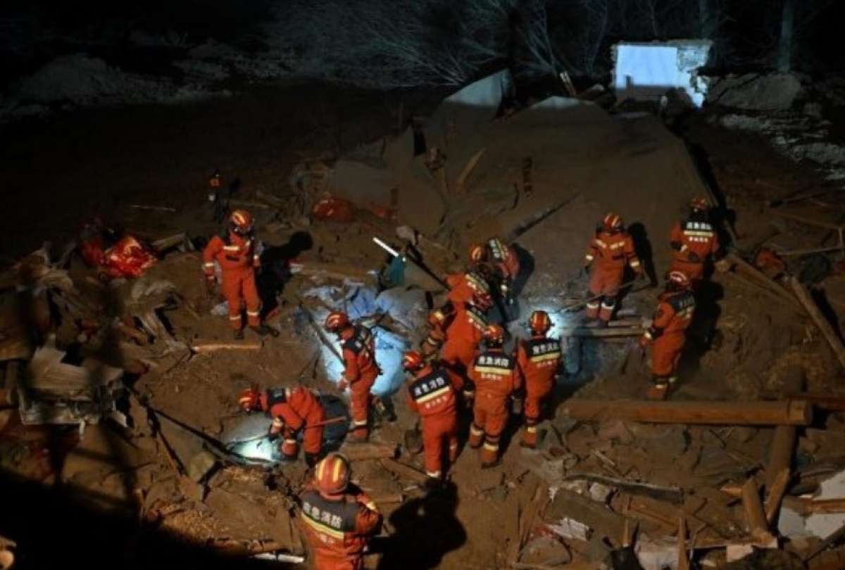 La cifra de personas heridas por el terremoto en China aumentó a 730.