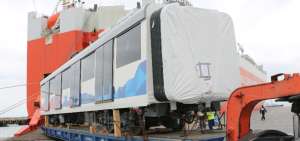 Cada vag&oacute;n mide 18 metros y junto al tren da un total de 108 metros de longitud.
