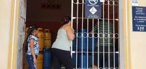 Denuncian desabastecimiento de gas de uso dom&eacute;stico en Daule y cantones vecinos