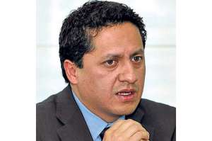 El ministro Poveda califica de &ldquo;positiva&rdquo; su gira por Chile       