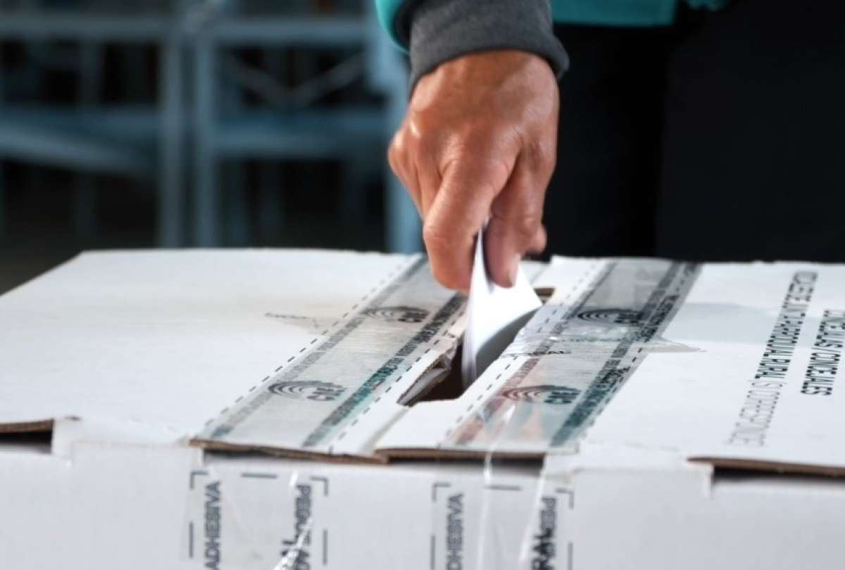 La segunda vuelta presidencial se realizará el domingo 13 de abril.