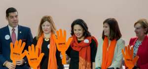 Organizaciones firmaron acuerdos de cooperaci&oacute;n para trabajar contra la violencia sobre la mujer en instituciones p&uacute;blicas y medios de comunicaci&oacute;n.