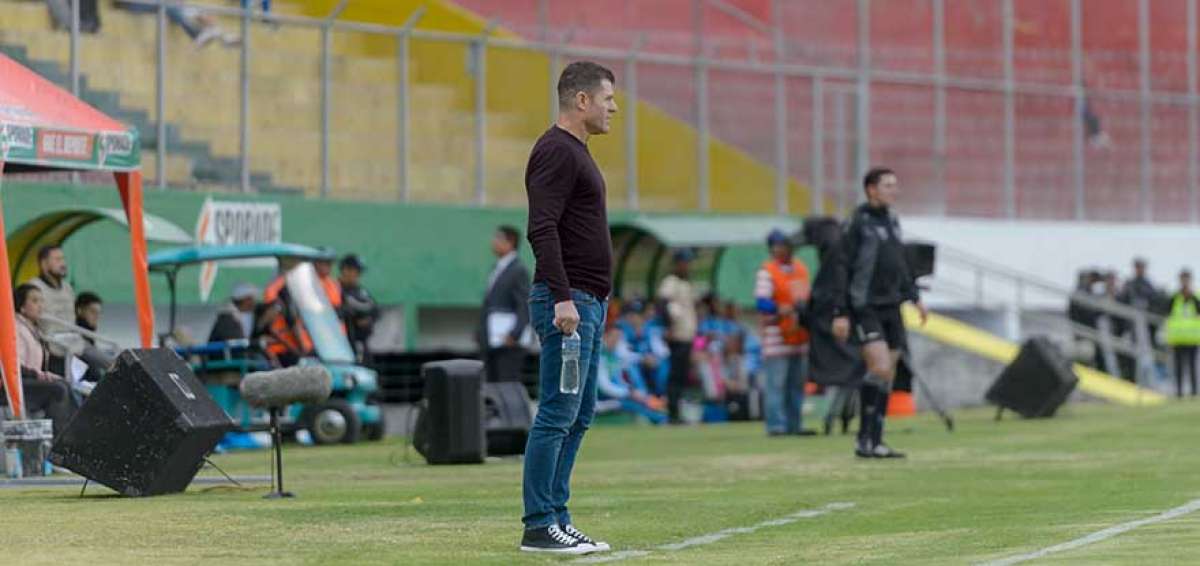 Supercl&aacute;sico decisivo en Quito por la LigaPro