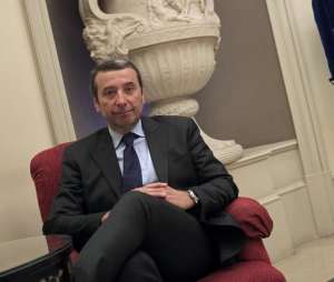  El ministro de Turismo de Ecuador, Vinicio Alvarado, durante la entrevista que ha ofrecido a EFE hoy en Madrid. Foto: EFE