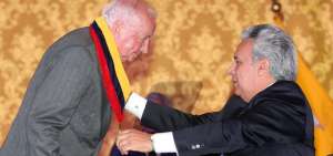 El poeta y periodista Fernando Caz&oacute;n Vera fue uno de los galardonados en 2018 con el Premio Nacional Eugenio Espejo.