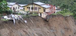 El acceso al reasentamiento en R&iacute;o Blanco es impedido. 
