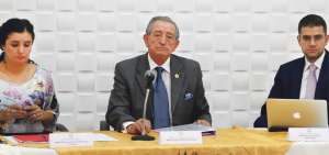 El ministro de Defensa, Oswaldo Jarr&iacute;n, se reuni&oacute; con los integrantes del Consejo de Seguridad para coordinar la redacci&oacute;n de las propuestas legales.