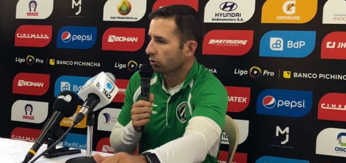 Am&eacute;rica pierde a su cuerpo t&eacute;cnico, pese a esfuerzos