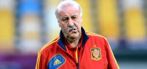 El exentrenador del Real Madrid abandona los banquillos despu&eacute;s de la mala participaci&oacute;n en Francia.