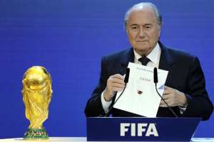  La FIFA aclara declaraciones de Blatter sobre Catar 2022 