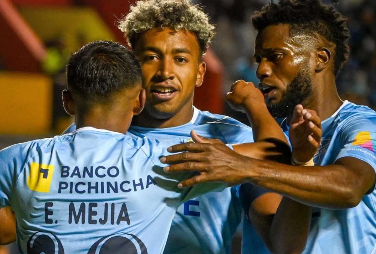 Universidad Cat&oacute;lica es l&iacute;der de LigaPro.