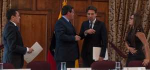 Los funcionarios manifestaron su postura durante una rueda de prensa en la Canciller&iacute;a.