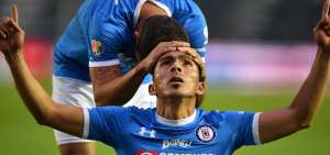 &Aacute;ngel Mena y Joao Rojas acaban con la mala racha de Cruz Azul