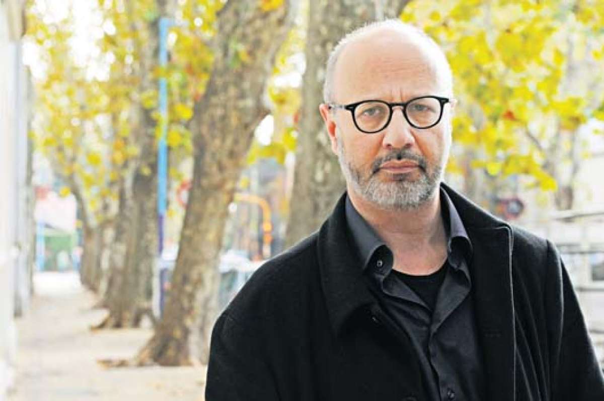 Rodrigo Fres&aacute;n, &iquest;el escritor argentino que defini&oacute; una nueva generaci&oacute;n en la literatura?