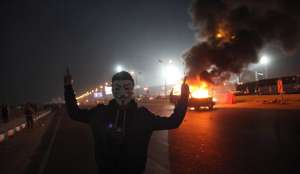 Los disturbios estallaron a las puertas de un estadio del noreste de la capital egipcia. Foto: AFP