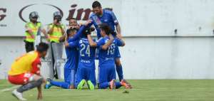 El arquero Esteban Dreer fue una de las figuras de Emelec; evit&oacute; casi todas las incursiones orientales.