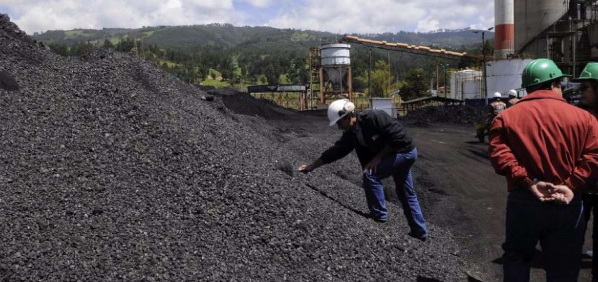 El carb&oacute;n es el segundo generador de divisas de Colombia, despu&eacute;s de las exportaciones de petr&oacute;leo. La  producci&oacute;n interanual es de 88,5 millones de toneladas.