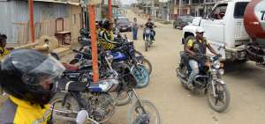 Los motorizados de Monte Sina&iacute; defendieron su trabajo por la comunidad y pidieron el apoyo de la Polic&iacute;a.