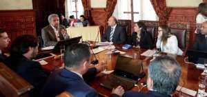 Gobierno analiza incremento a pensi&oacute;n jubilar del Seguro Campesino