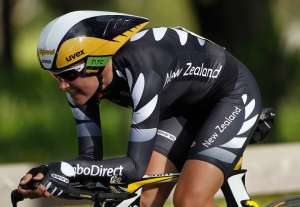 Neozelandesa Linda Villumsen gana mundial femenino de ciclismo contrarreloj