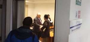 Caupolic&aacute;n Ochoa, abogado de la v&iacute;ctima, durante la audiencia en la Unidad Judicial de Cuenca. 