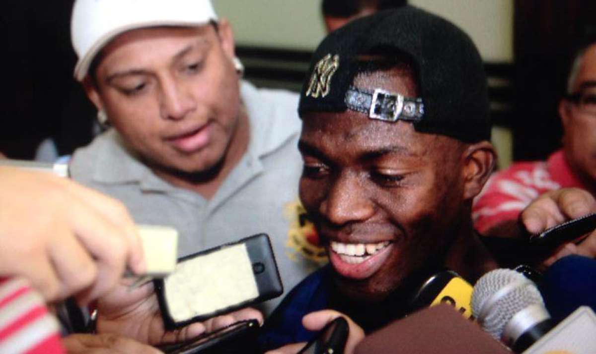 &Eacute;nner Valencia jugar&aacute; en la liga inglesa.