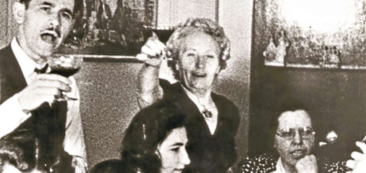 Fotograma de The Family Album, el primer largometraje de Alan Berliner. Lo hace con pel&iacute;culas familiares. Foto: filmofilias