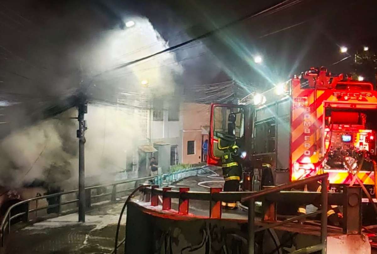  El siniestro ocurri&oacute; en una vivienda deshabitada ubicada en las calles Valpara&iacute;so y Brice&ntilde;o.