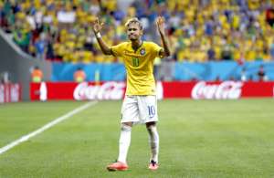 Neymar: "no estamos aqu&iacute; para dar espect&aacute;culo, sino para ganar"