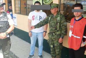 La Policía Nacional intervino en varios recintos electorales tras reportarse varios incidentes.