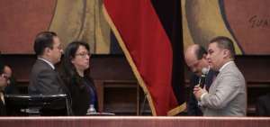Adem&aacute;s de Goyes, la Legislatura posesion&oacute; hoy a Patricio Rivera, superintendente de Econom&iacute;a Popular y Solidaria.