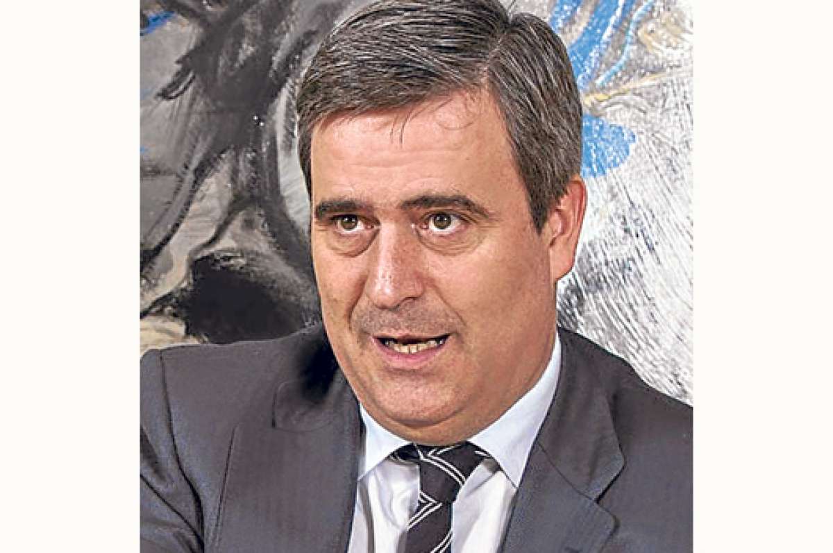 &Aacute;rbitro denuncia presiones para da&ntilde;ar al Bar&ccedil;a