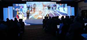 La inauguraci&oacute;n de la conferencia estuvo a cargo de Luis Carranza, presidente ejecutivo del CAF, y Otto Sonnenholzner, vicepresidente del Ecuador. 