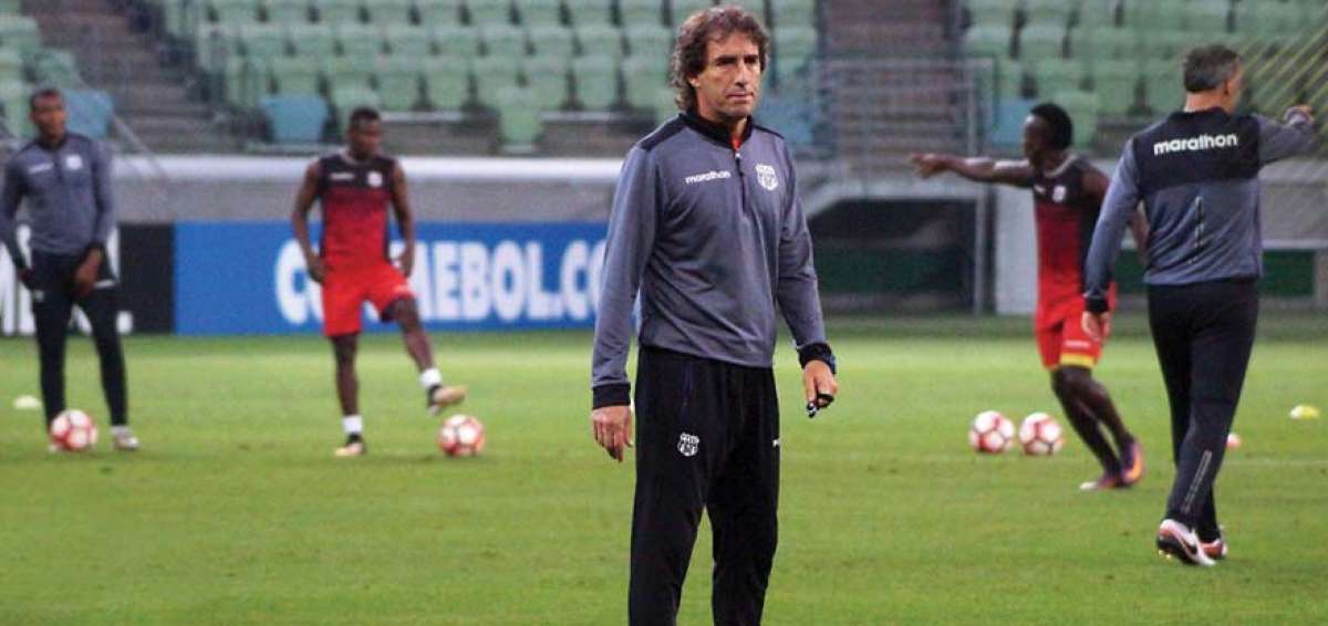 Almada, molesto por filtraci&oacute;n de alineaci&oacute;n de BSC