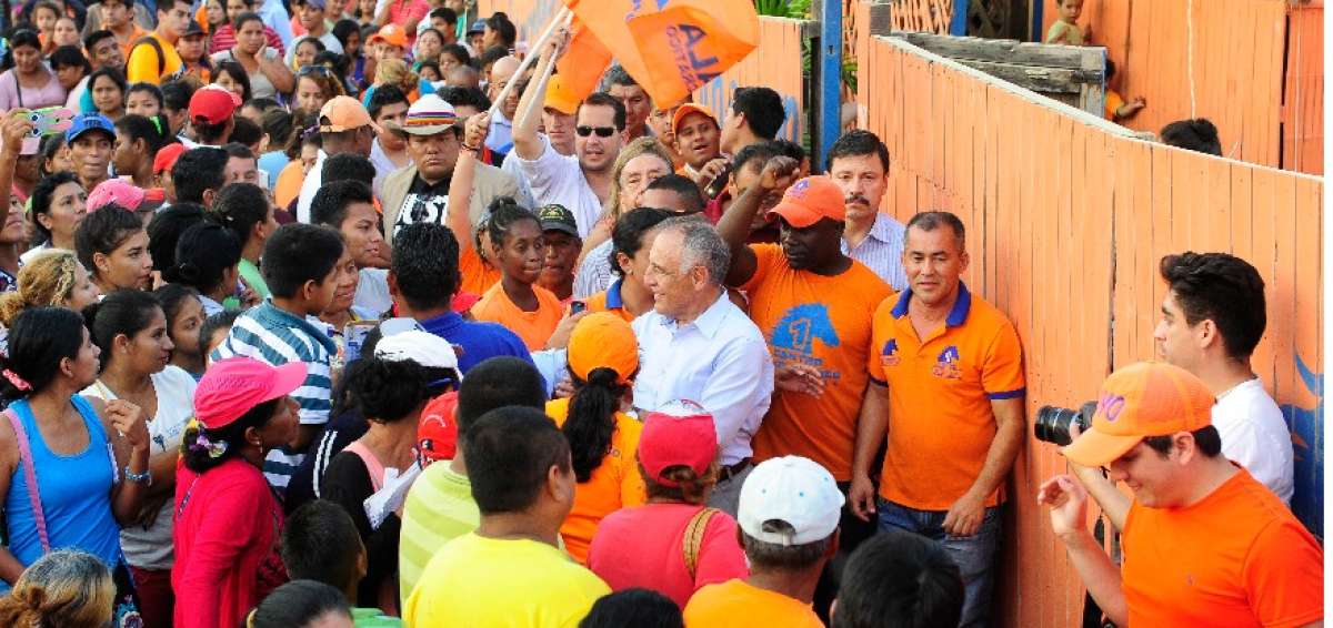 Paco Moncayo visit&oacute; Monte Sina&iacute; sin decir a&uacute;n qui&eacute;n ser&aacute; su binomio