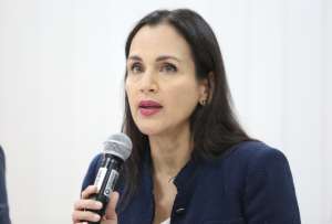 Ministra Manzano defiende eliminaci&oacute;n de la tasa de basura de planillas el&eacute;ctricas y llama a EMAC-EP a cumplir la ley