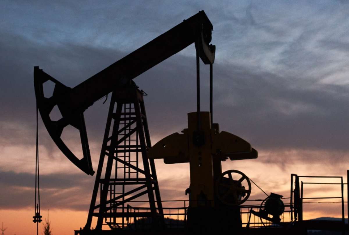 La medida busca garantizar recursos del petr&oacute;leo para inversi&oacute;n p&uacute;blica.