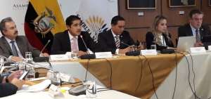 El ministro de Econom&iacute;a y Finanzas, Richard Mart&iacute;nez, compareci&oacute; el mi&eacute;rcoles 23 de octubre del 2019 ante la Comisi&oacute;n de R&eacute;gimen Econ&oacute;mico y Tributario de la Asamblea Nacional.